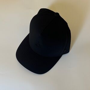 Suay Black Baseball Cap